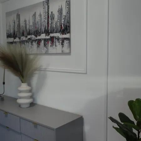 Apartment M-m Podstrana