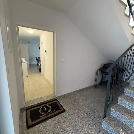 Apartment M-m