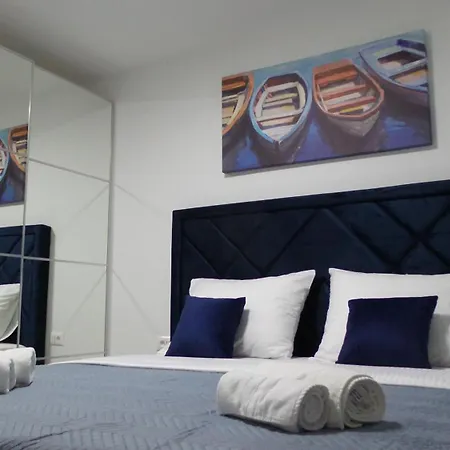 M-m Апартаменты *