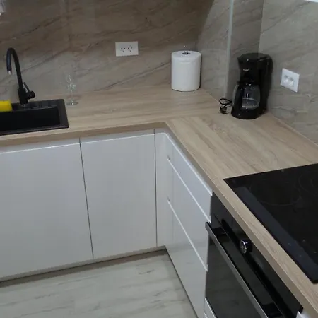 M-m * Подстрана