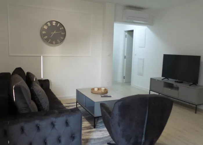 M-m Apartman *