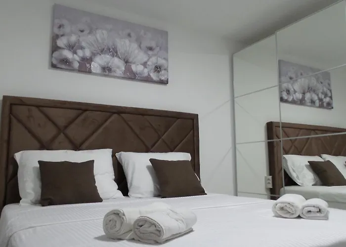 Apartman M-m *